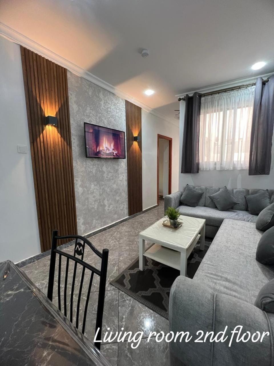Apartment Ayoub -For Families Only- Nador Ngoại thất bức ảnh