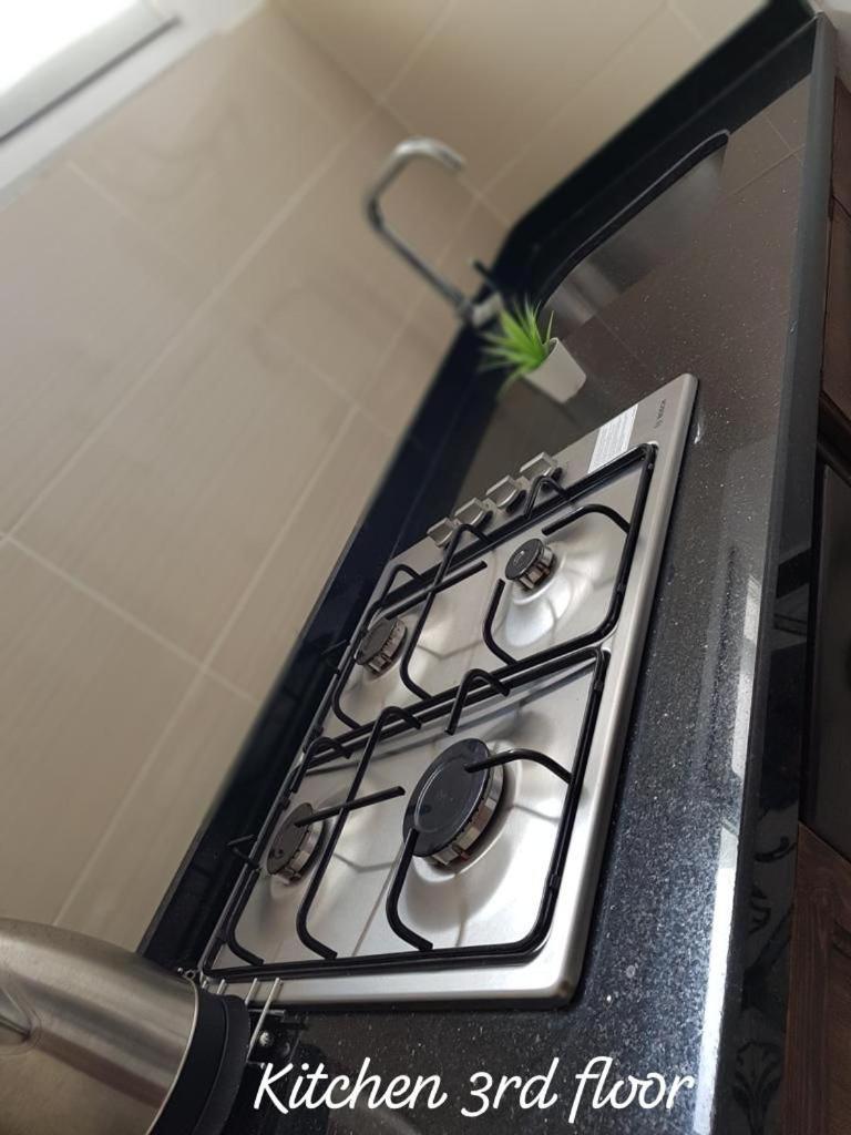 Apartment Ayoub -For Families Only- Nador Ngoại thất bức ảnh