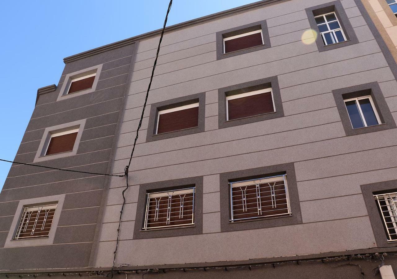 Apartment Ayoub -For Families Only- Nador Ngoại thất bức ảnh